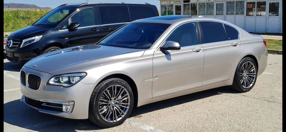BMW Seria 7 Primul proprietar / km reali / fara defecte