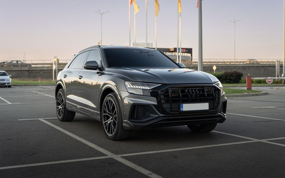 AUDI SQ8 4.0TFSI matrix/led