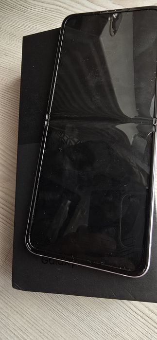 Display Defect Samsung Z Flip 3 Lot