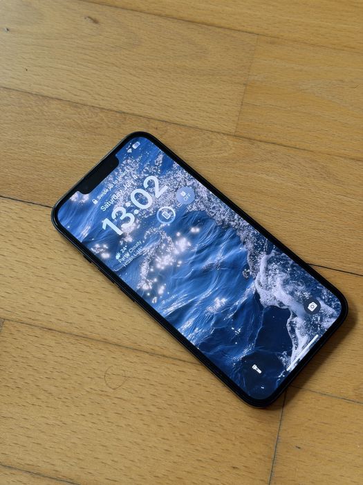 iPhone 13 128GB Midnight original iStyle – stare impecabilă