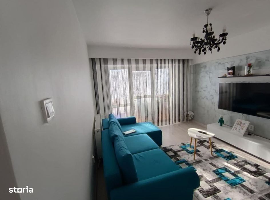 De vânzare apartament 3 camere Renovat Zona Vidin