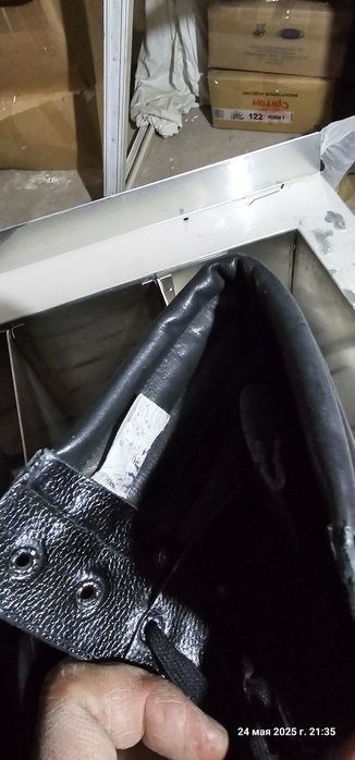 Берцы продам новые