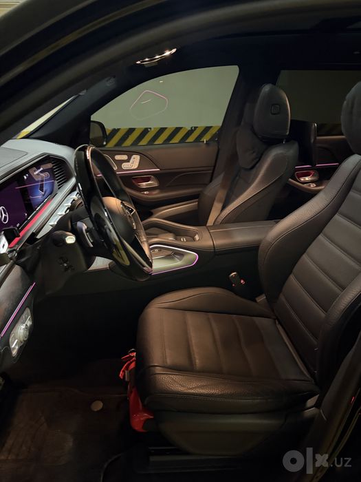 Mersedes benz GLS 450