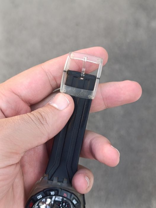 Swatch соат сотилади