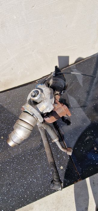 Turbina audi a4 b8 CAGA    03L 145 702H impecabila ca noua fara joc