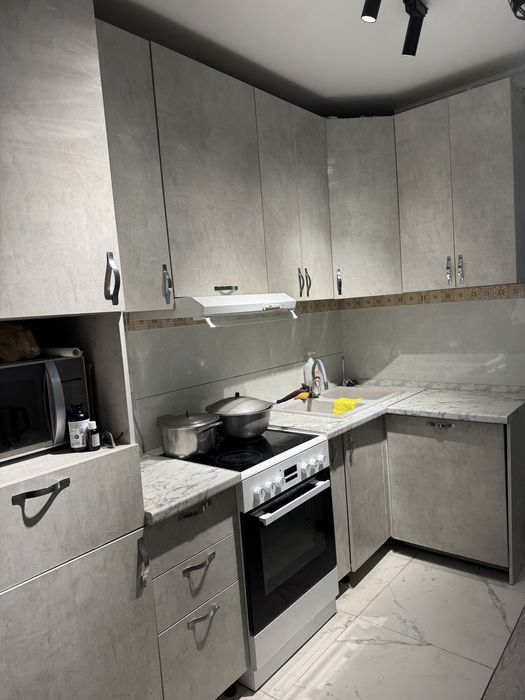 Кухонный гарнитур