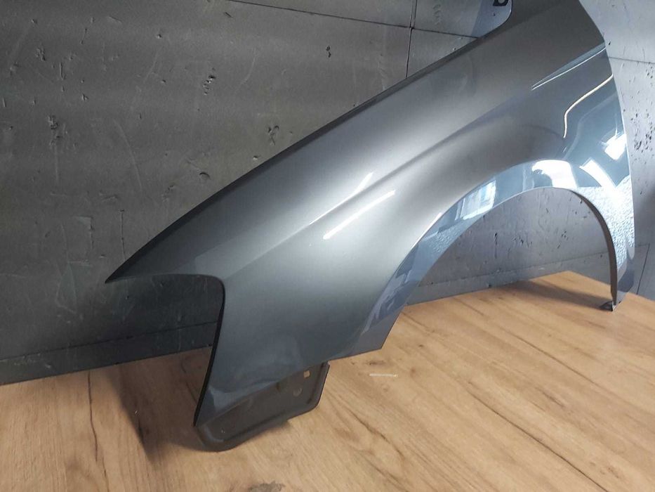 Aripa Fata Stanga VW Passat B7 An 2011-2014 (LK7X (Gri))
