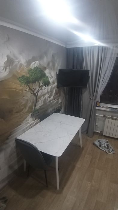 Продам стол для кухни