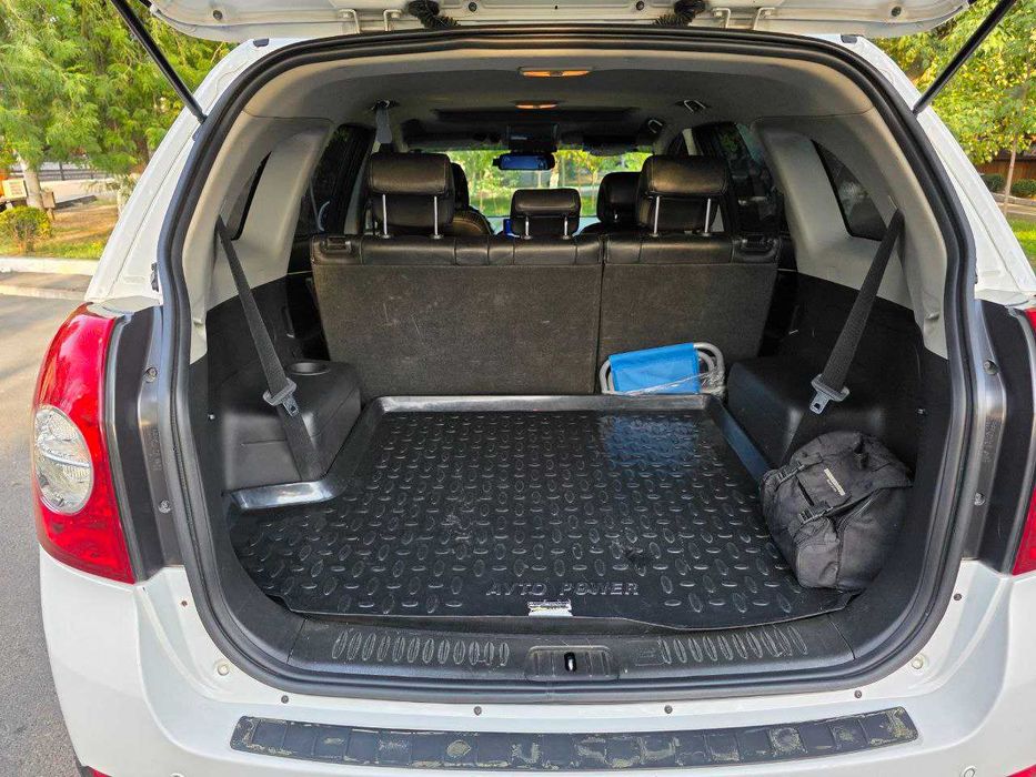 Продается Captiva-2 2011