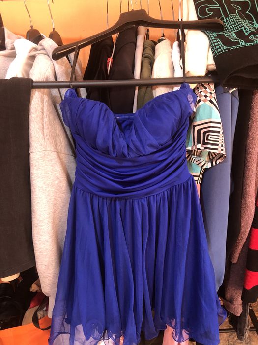 Продам 3 платья по 10к