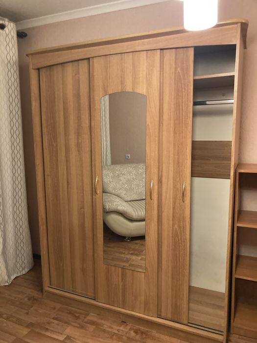 Большой шкаф бесплатно