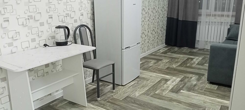 Сдам 1ком. кв-ру долгосрочно.