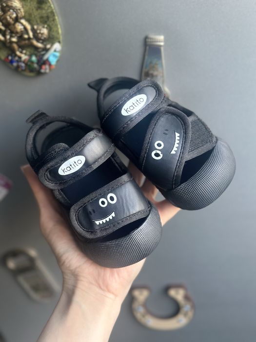 Сандали на липучках на малыша