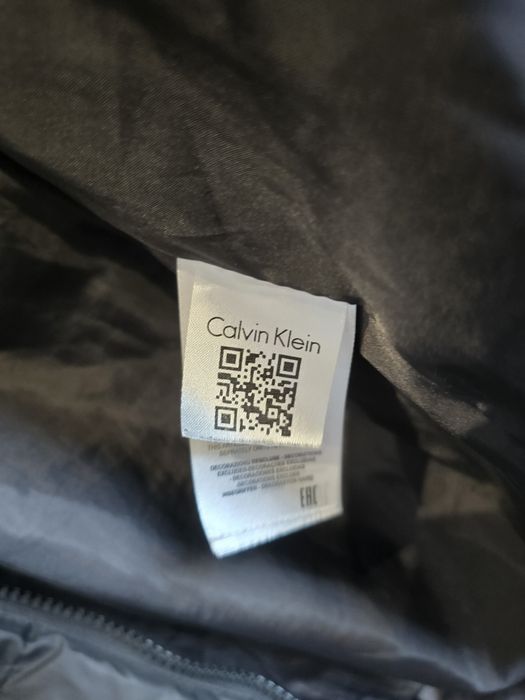 Geaca Calvin Klein cu puf L