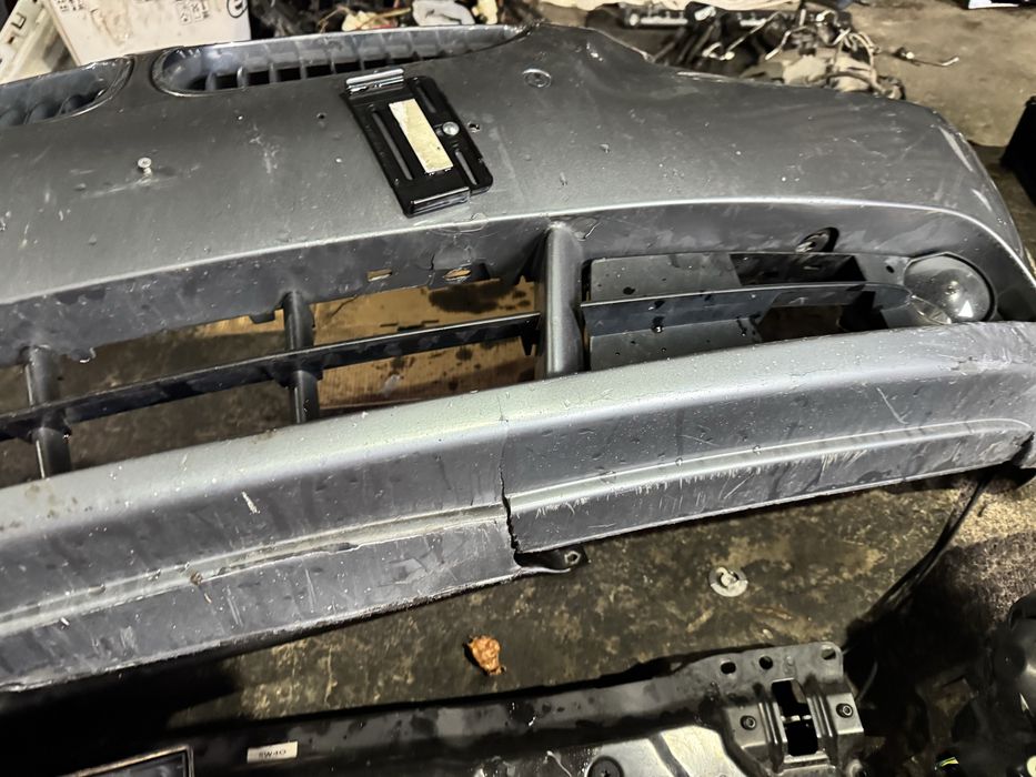 Предна броня бмв е60 е61