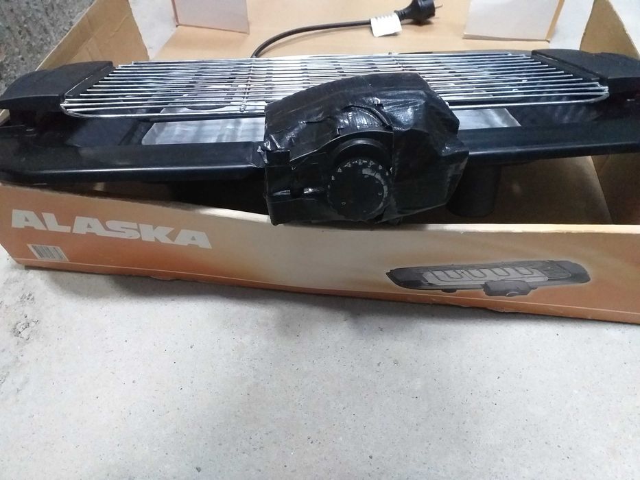 Grătar electric pentru mici, cârnați, fripturi mici, 2000 W