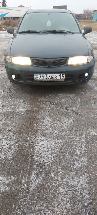 Продам Митсубиси каризма