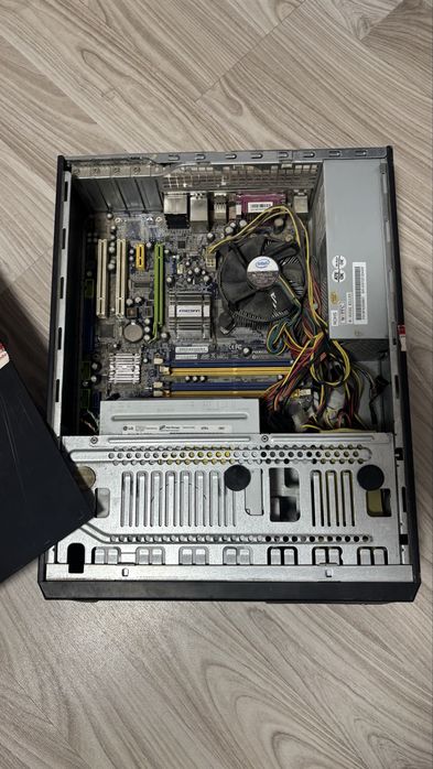 2x Unități  carcasa PC DDR2 – fără RAM/HDD – pentru proiecte / piese / NAS