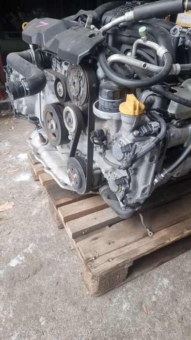 Двигателя  FB25  на Subaru Outback  BS