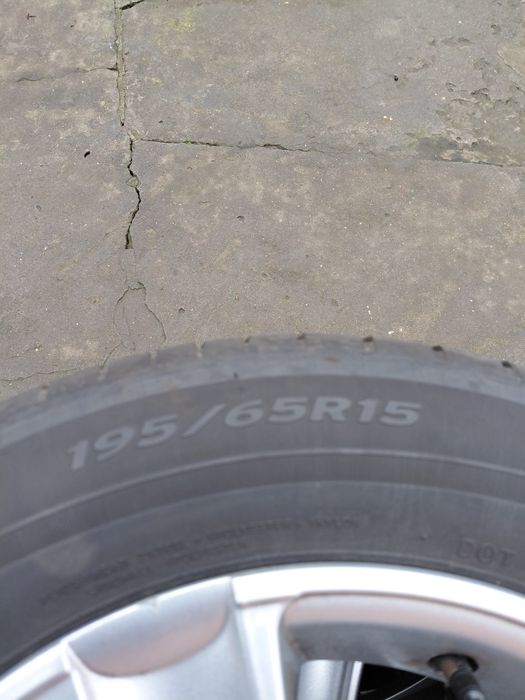 Vând roti 5x112 195/65/ r15