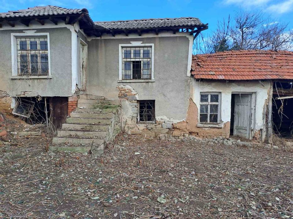 Продава се Парцел в Пловдив, Център - 410 кв.м за 46 €/кв.м - Снимка #3