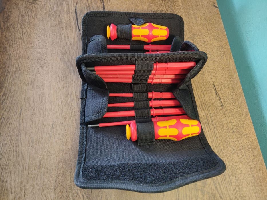 Set șurubelnițe Wera Kraftform VDE 1000V – 17 piese – stare excelentă