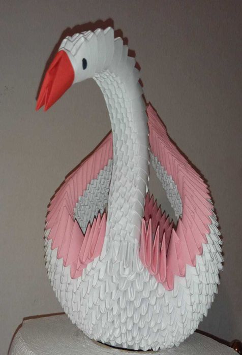 Origami, lebădă, făcută manual