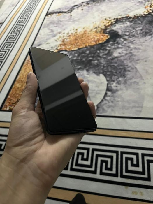 Продам Телефон Поко Х3 память 128 состояние хорошее минусов нет