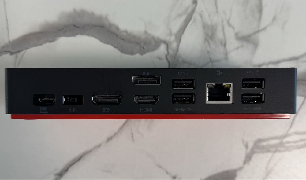 Lenovo ThinkPad Universal USB-C Dock 40AY
