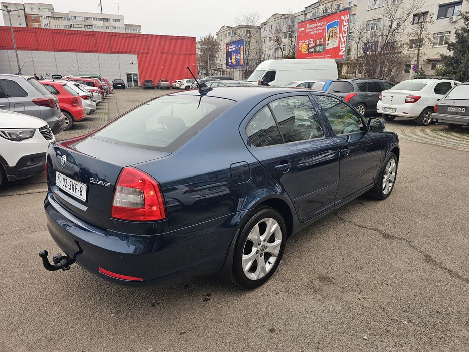 Skoda Octavia  Euro 5 Limuzina Facelift 2012 Benzina 1.2 ITSI 105 CP Klima Navi Jante Cirlig  TOOP
