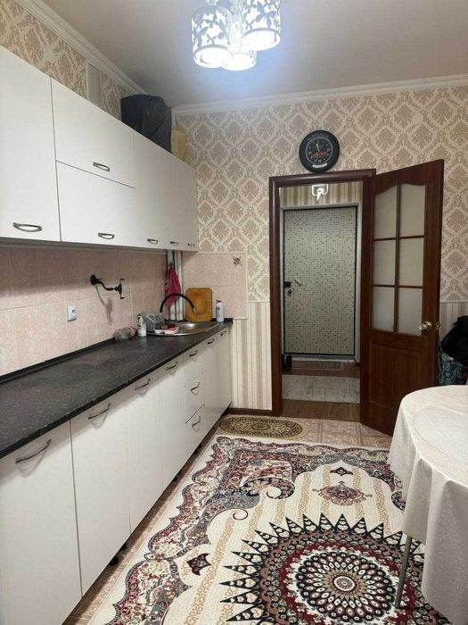 Продам 2х комн кв Батыс