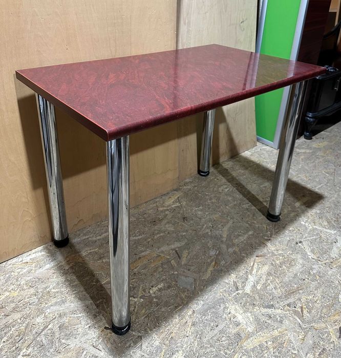 Masa cu picioare metalice si blat 100x60 cm; Masa solida de bucatarie