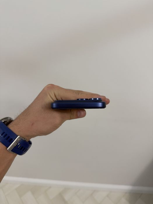 Продам Iphone 17 Pro Max