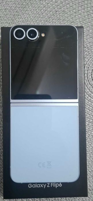 Samsung Galaxy Z Flip  6