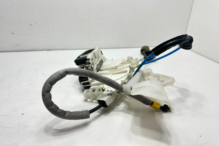 Broasca usa fata dreapta a0997200435 Mercedes-Benz E-Class W212