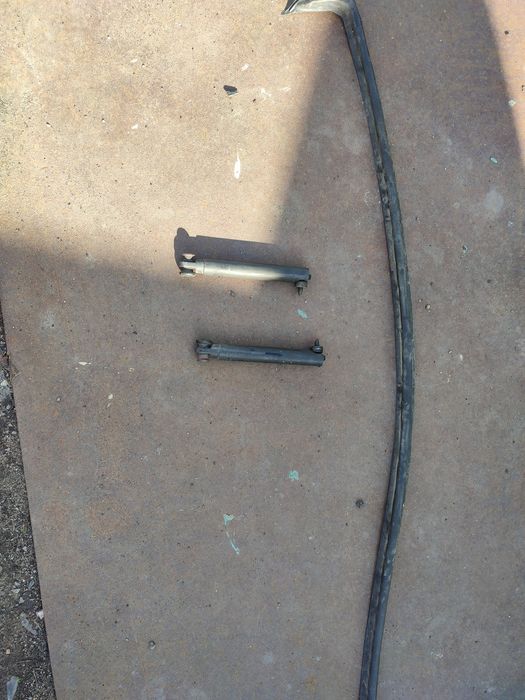 Продам пружину БМВ х5 е70