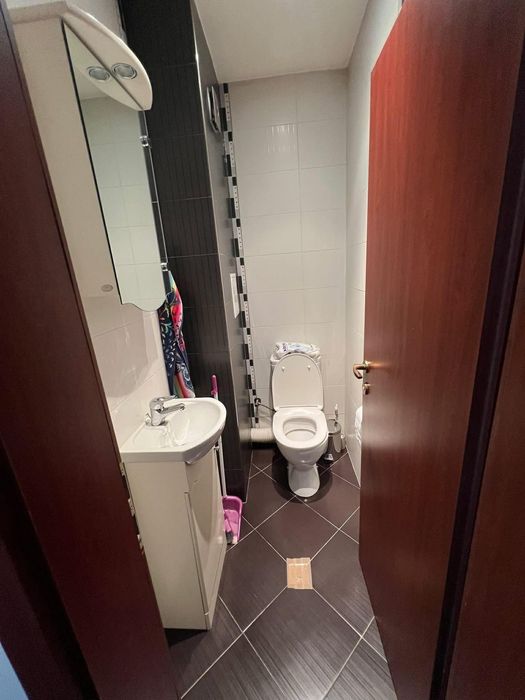 Дава се под наем Тристаен апартамент в София, Витоша - 90 кв.м за 796.62 € - Снимка #8