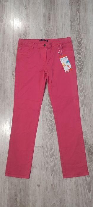 Pantaloni pentru fete de 10 ani! Noi cu etichetă
