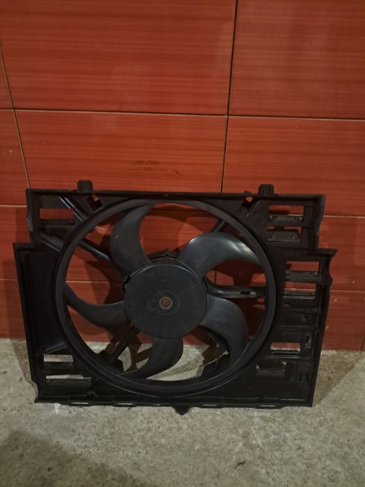 Vând electro ventilator bmw e60 n47