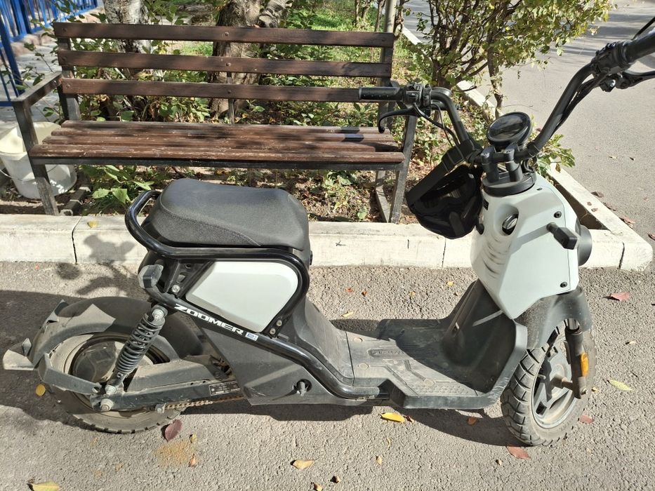 Электровелосипед Cruzer Honda Zoomer White
