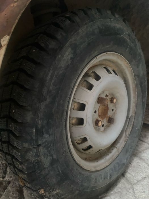 лада 2105 на части