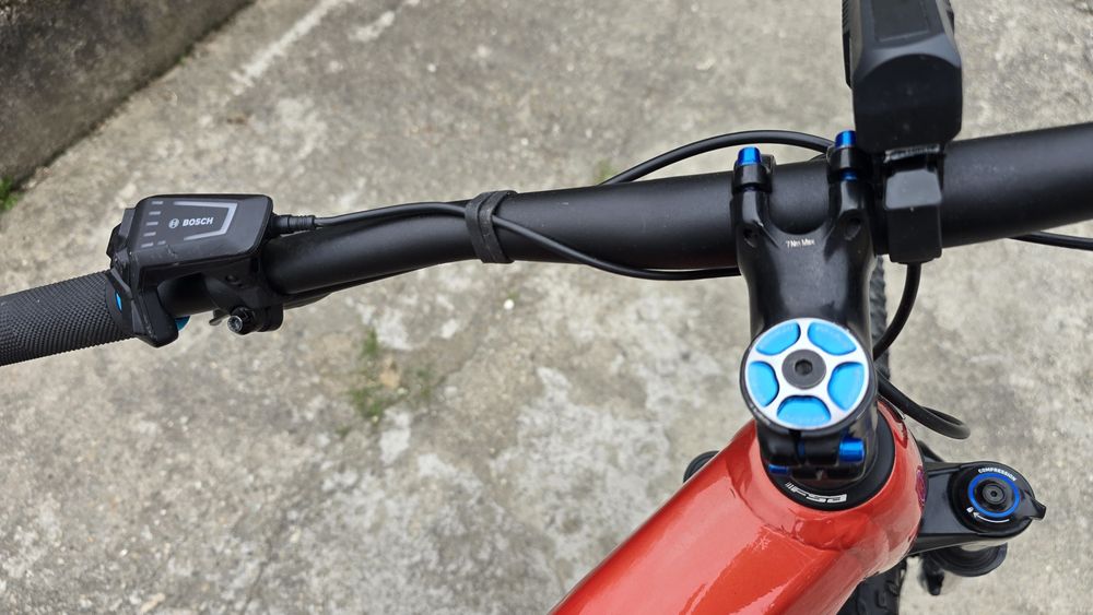 Bicicleta electrică TREK Powerfly 5