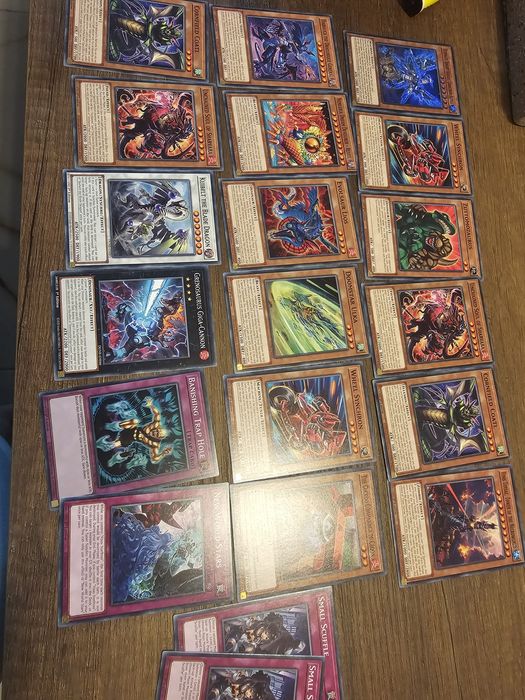 Yu-Gi-Oh   карти