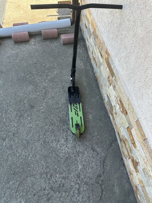 trotineta freestyle fara grip ; fara manșoane