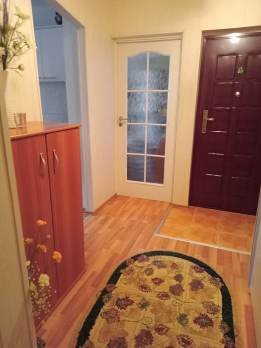 Vand apartament 2 camere Mioveni