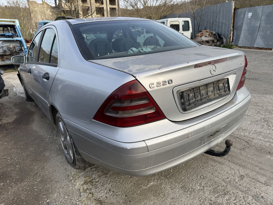 Mercedes C200cdi W203 122hp 2003г На Части