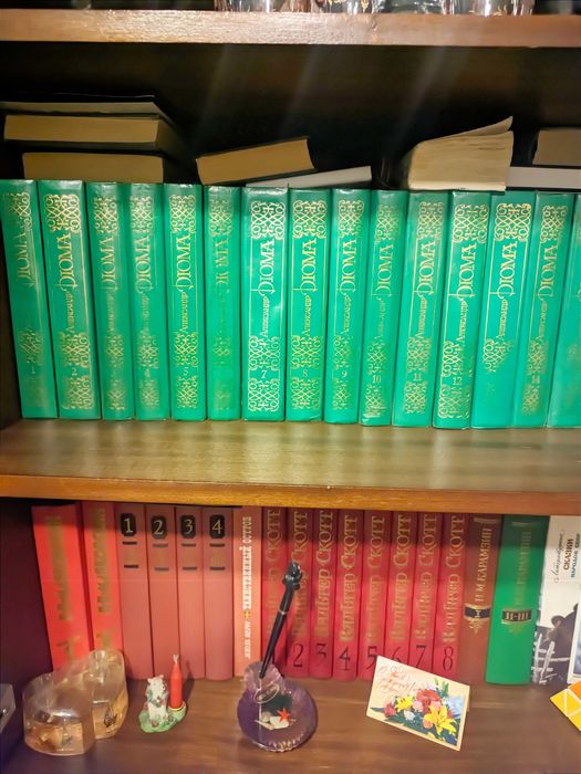 Книги. Распродажа домашней библиотеки