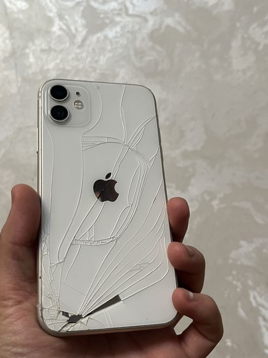Iphone 11 на 128гб