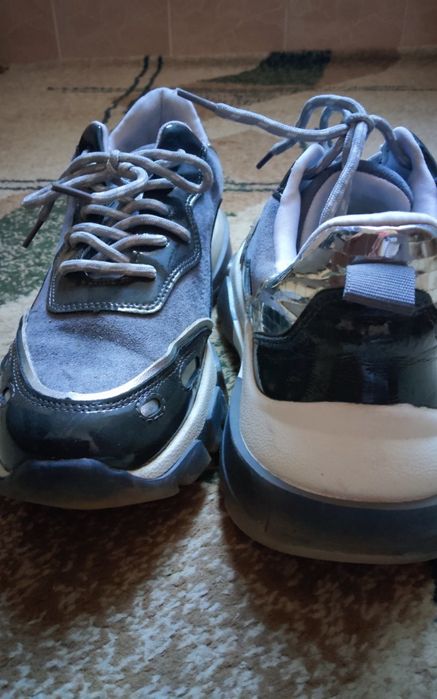 Кроссовки 39 размер