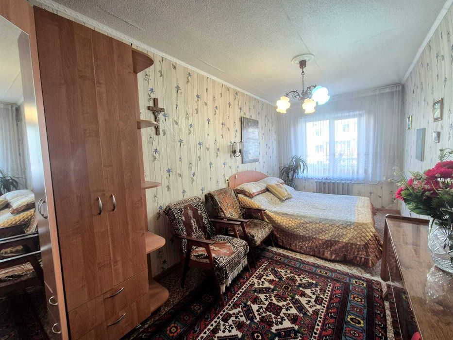 Продам 3к на 2 этаже возле школы №9